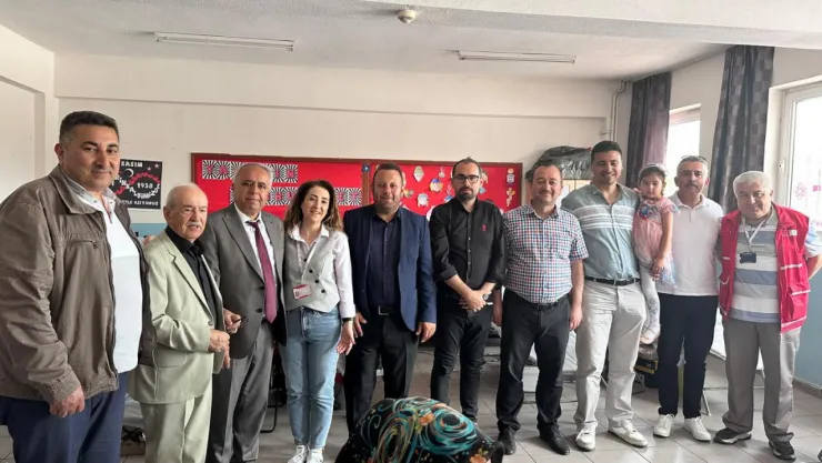Turgutlu'da Kan Bağışı Etkinliği Büyük İlgi Gördü