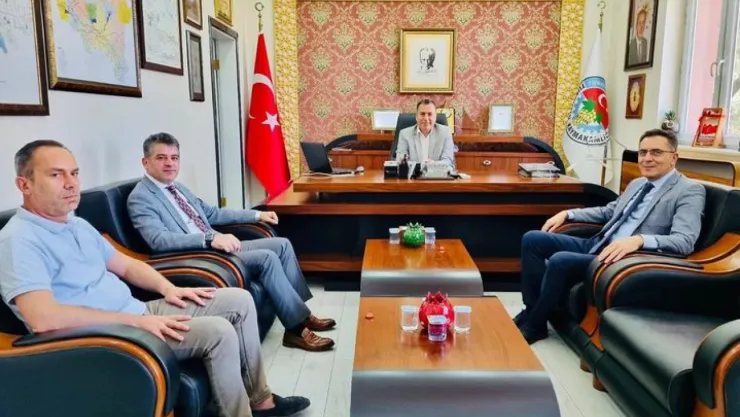Turgutlu Kaymakamı Kapankaya'ya Nezaket Ziyareti