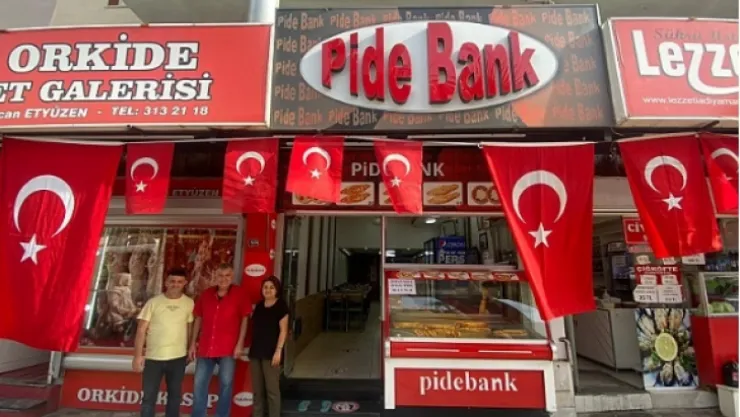 Turgutlulu Esnaflardan Gönüllere Giren Davranış