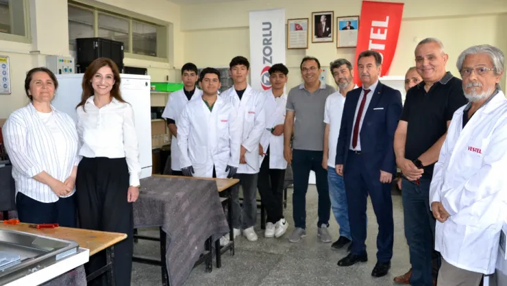 Vestel'den Liseye Arızalı Cihaz Desteği