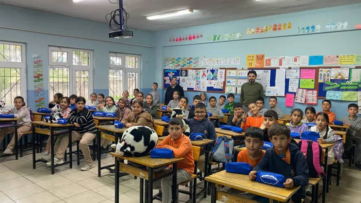 Yunusemre'de Miniklere Ağız Ve Diş Sağlığı Taraması Devam Ediyor