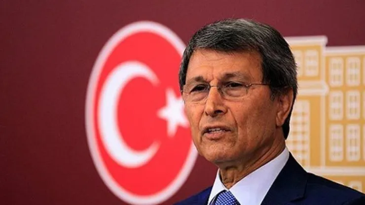 Yusuf Halaçoğlu, Kuracağı Partinin Adını Açıkladı