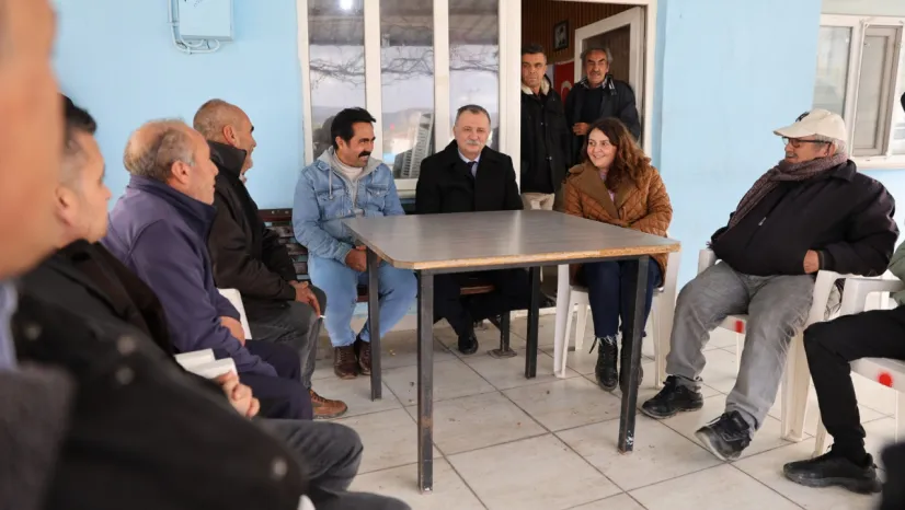 Başkan Balaban Karaveliler'de Vatandaşı Dinledi