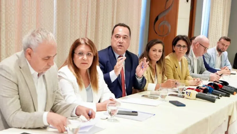 Besim Dutlulu sert çıktı: 'Cami satarak borç kapatıyorlar'
