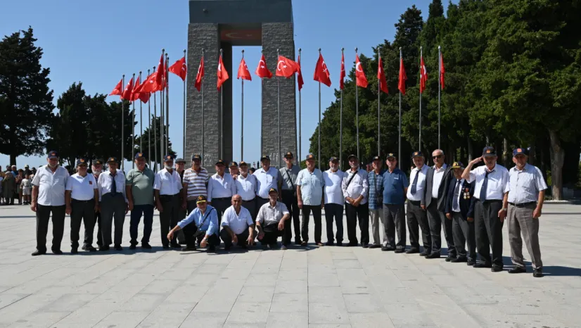 Gaziler ve Şehit Yakınları Çanakkale'yi Gezdi