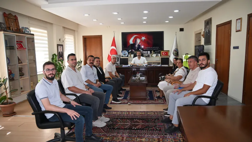 Sokak Hayvanları Komisyonu Kula'da Çalışmaları İnceledi