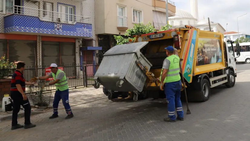 Turgutlu Belediyesinden Çöp Konteynerlerine Bahar Temizliği