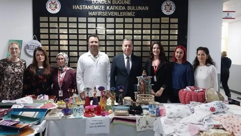 Turgutlu Devlet Hastanesi Trsm Tarafından Resim Ve El Sanatları Sergisi Açıldı