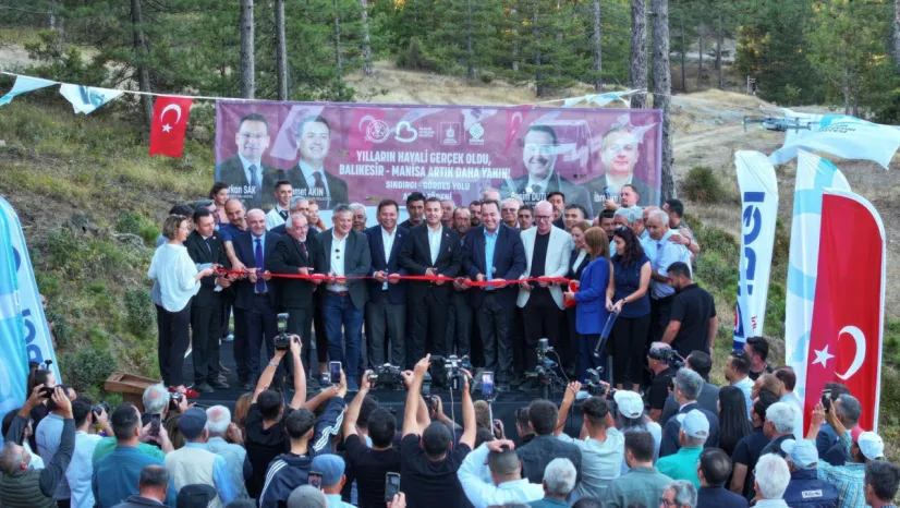 Yılların Hayali Gerçek Oldu, Gördes-Sındırgı Yolu Asfaltlandı