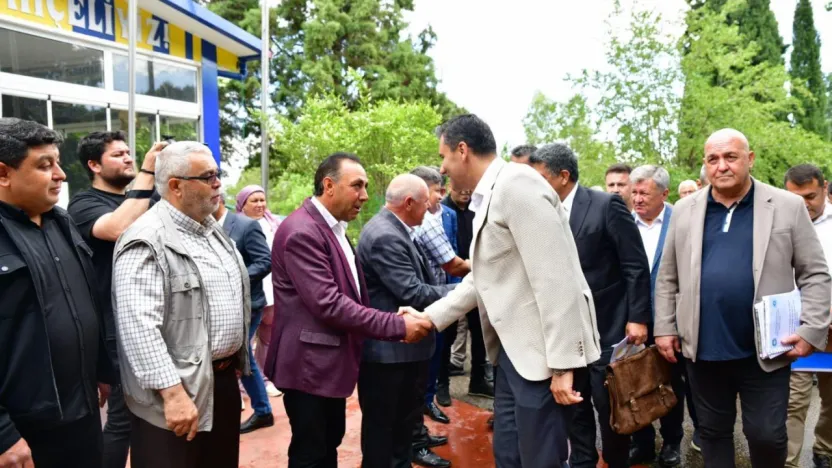 Başkan Zeyrek Alaşehir'de Muhtarlarla Buluştu