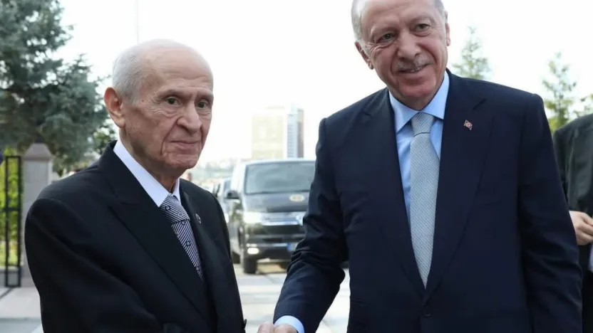 Erdoğan ile Bahçeli aylar sonra görüştü,Yarım saat sürdü