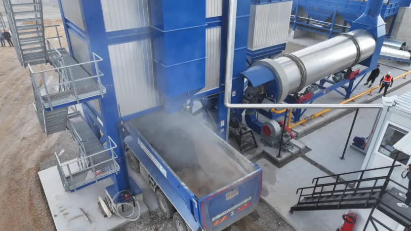 Manisa Büyükşehir Belediyesinde Asfalt Seferberliği