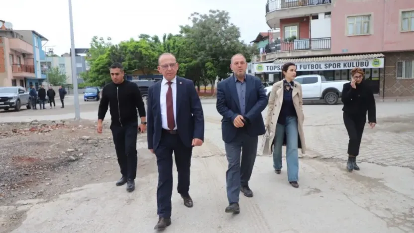 Saha Çıkarması Yapan Başkan Çetin Akın 'Mahallelerimizin sorunlarını birer birer çözüyoruz'