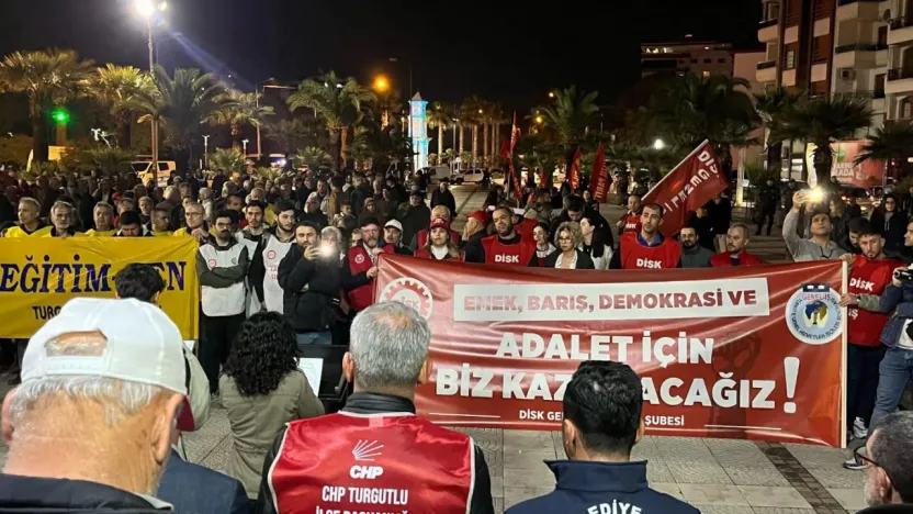 Turgutlu'da 1 Mayıs Coşkusu Emek ve Dayanışma Sokaklara Taştı