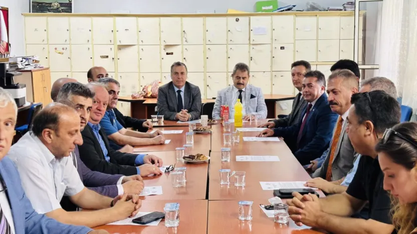 Turgutlu'da Denetimli Serbestlik Müdürlüğü'nden programın okullara katkısına dair sunum yapıldı