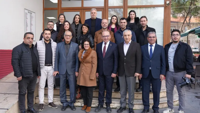 Turgutlu'nun Basın Emekçileriyle Buluşan Başkan Çetin Akın: 'Zor koşullarda bu mesleği icra etmek büyük bir başarı'