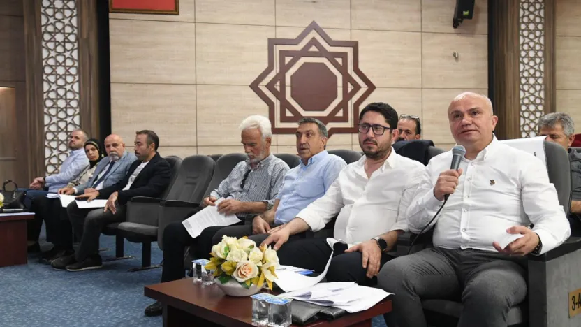 Yunusemre Belediye Meclisi'nden Özgür Özel'e Yapılan Saldırıya Kınama