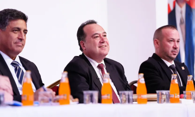 Başkan Besim Dutlulu, Demirci'de STK Temsilcileriyle Bir Araya Geldi