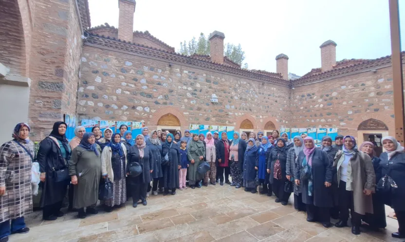 Büyükşehir'le Binlerce Kadın Kültürel Gezilerde Buluştu
