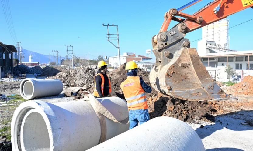 Karaosmanoğlu Sanayi Sitesi'nin Çeyrek Asırlık Altyapısı Çilesi Son Buluyor