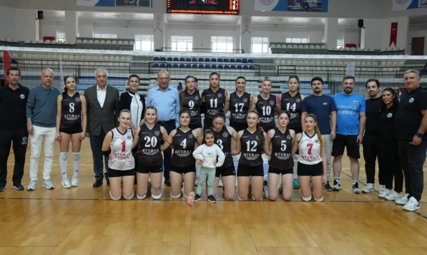 Turgutlu Belediyesi Kadın Voleybol Takımı Son Maçına Çıkıyor
