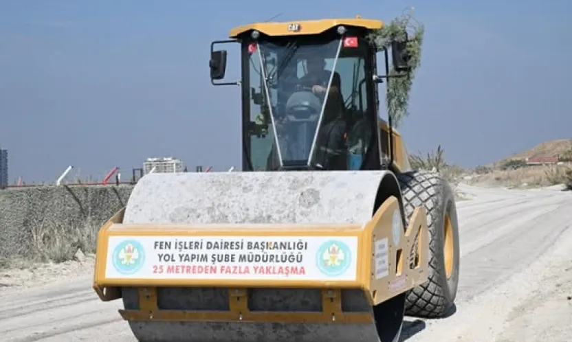 Turgutlu'da 10 Kilometrelik Sathi Kaplama Çalışmasını Büyükşehir Tamamladı