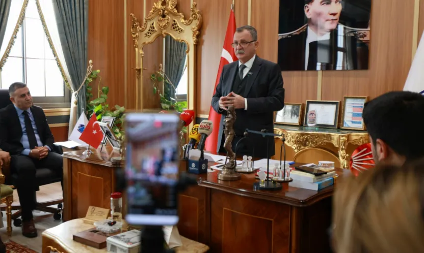 Yunusemre Belediye Başkanı Semih Balaban2025 Unutamayacağımız Ama Unutmak İstediğimiz Bir Yıl Oldu'